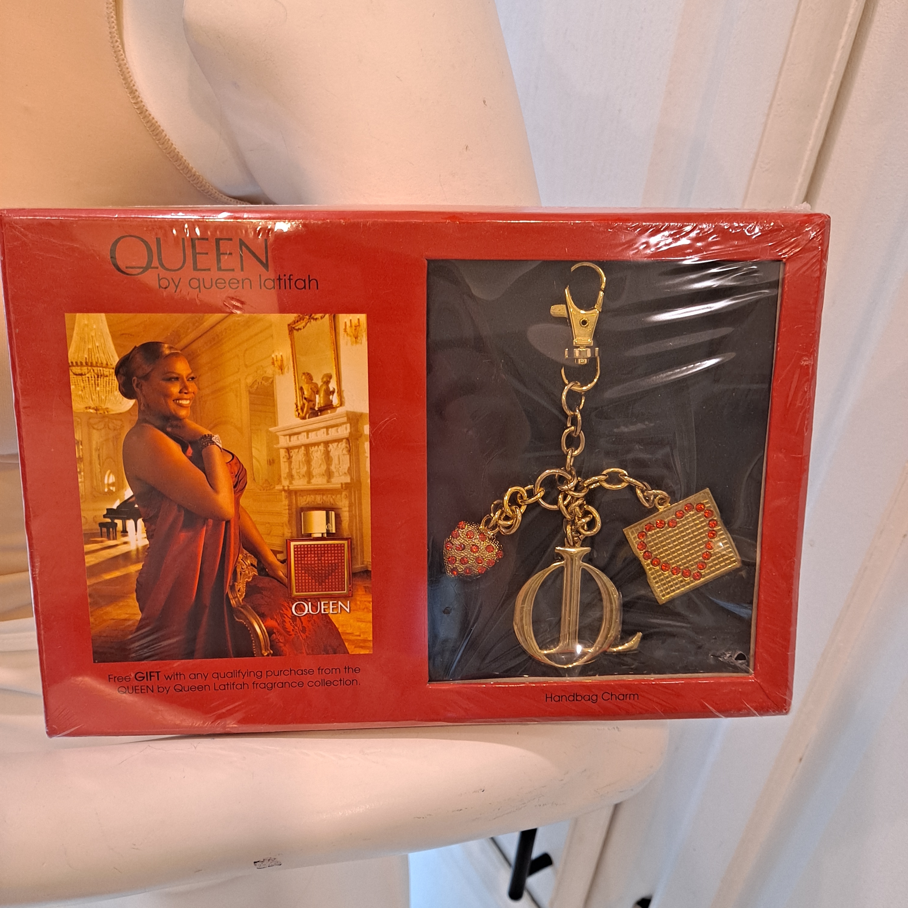 Queen By Queen Latifah Gold And Red Purse Charm Gift Set
